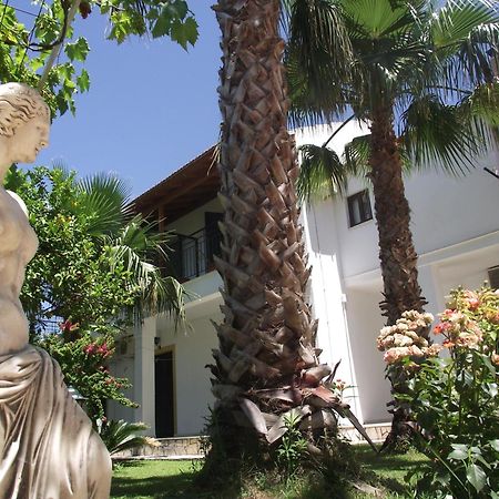 Oasis Beach Club Κάβος Εξωτερικό φωτογραφία