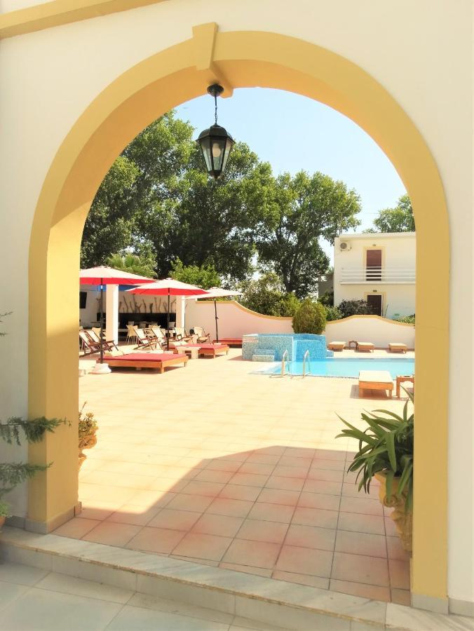 Oasis Beach Club Κάβος Εξωτερικό φωτογραφία